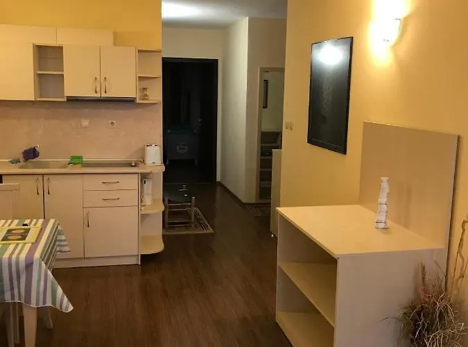 Sirena Sea View Lejlighed