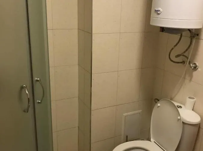 Sirena Sea View 公寓