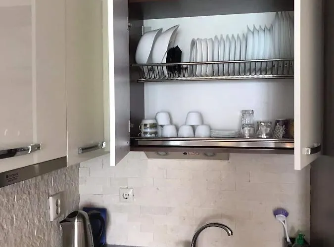 公寓 Sirena Sea View *