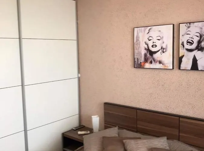 Lägenhet Sirena Sea View